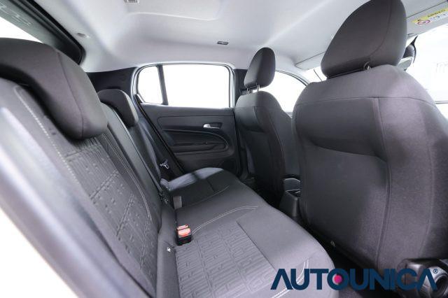FIAT 600 HYBRID 100 CV DCT MHEV FARI LED