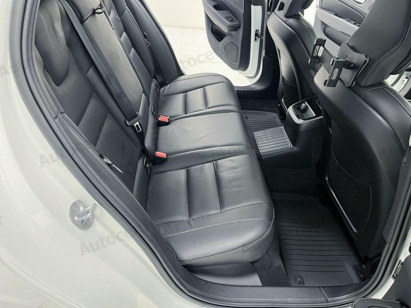 Volvo V60 V60 T6 AWD RECHARGE PLUG IN R DESIGN **18KWH**