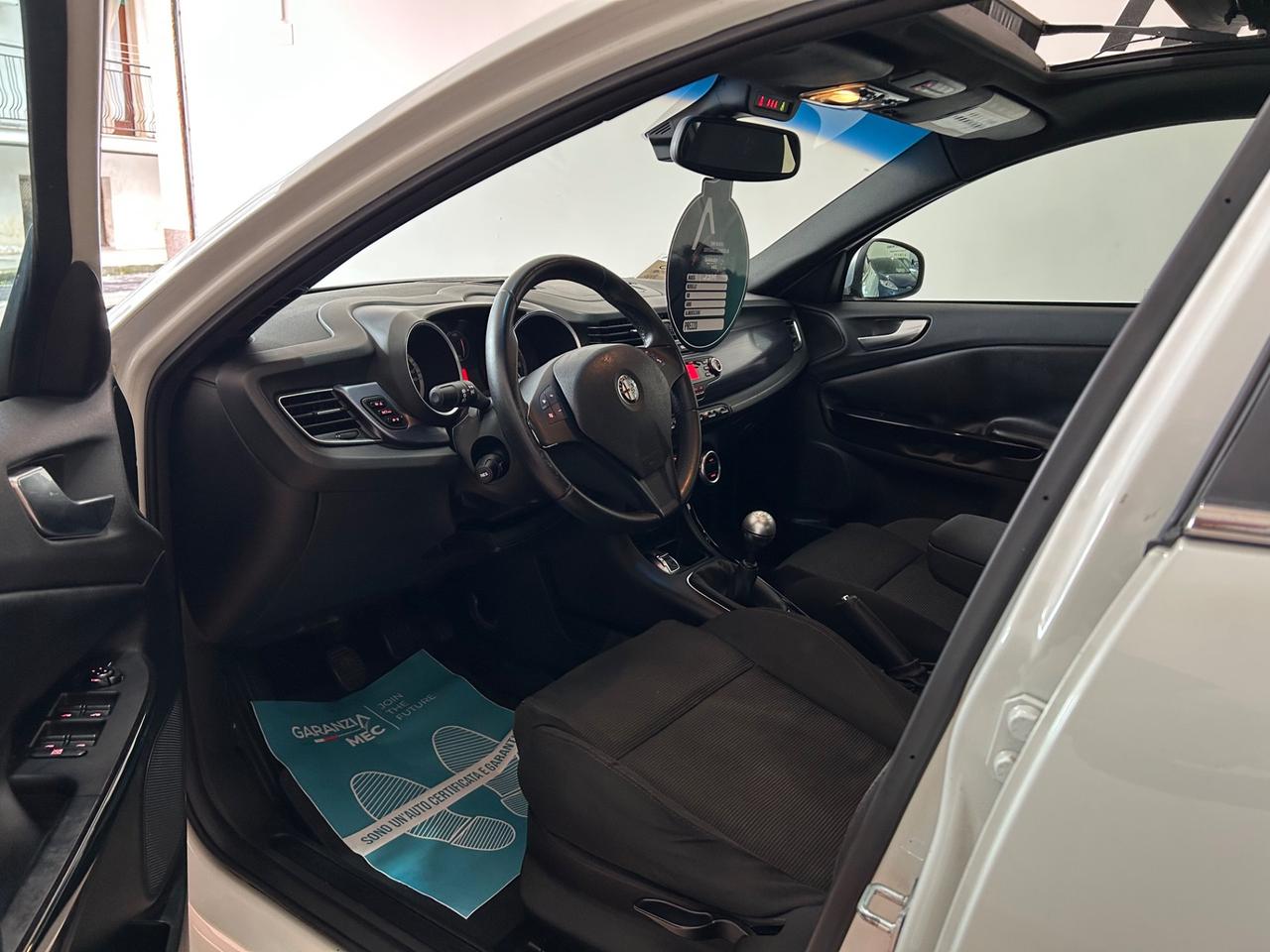 Alfa Romeo Giulietta 1.6 JTDm-2 105 CV Tetto Apribile UNICO PROPRIETARIO