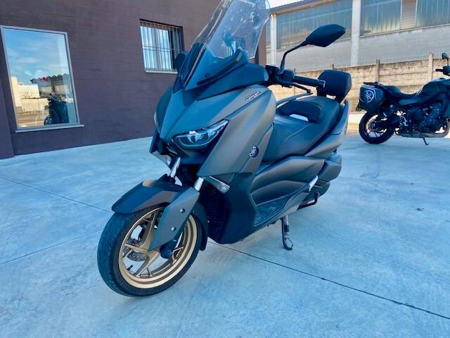 Yamaha X-Max 300 TECH MAX 2020 - FINANZIABILE KM 18.200