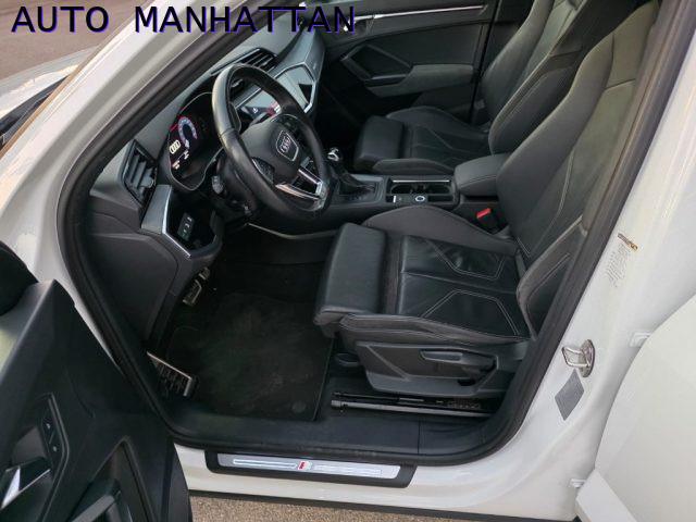AUDI Q3 35 TDI quattro S tronic S line edition