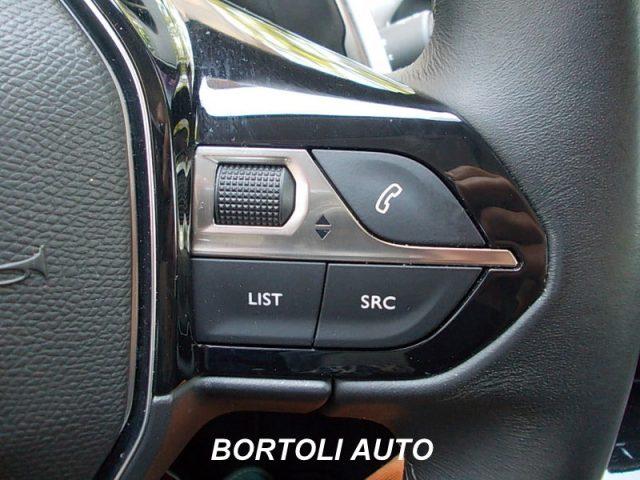 PEUGEOT 3008 BlueHDi 130 45.000 KM EAT8 ALLURE PACK AUTOMATICA