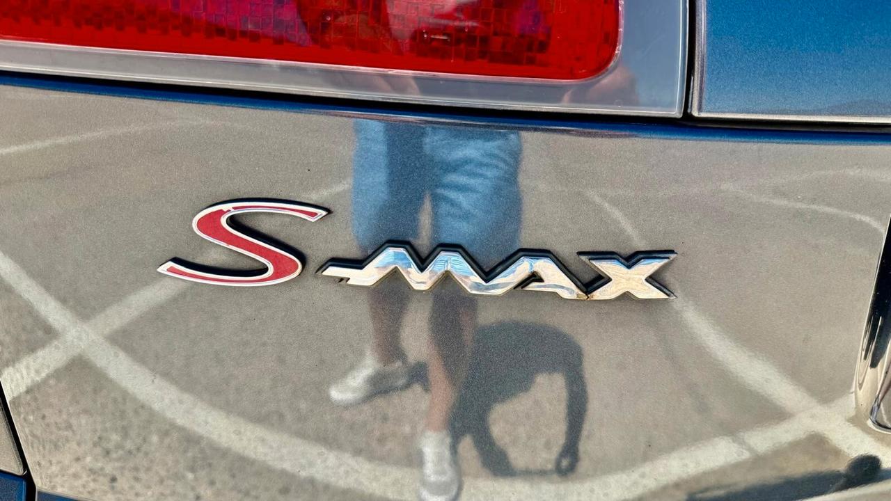 Ford S-Max 2.0 TDCi 140CV CON GANCIO TRAINO