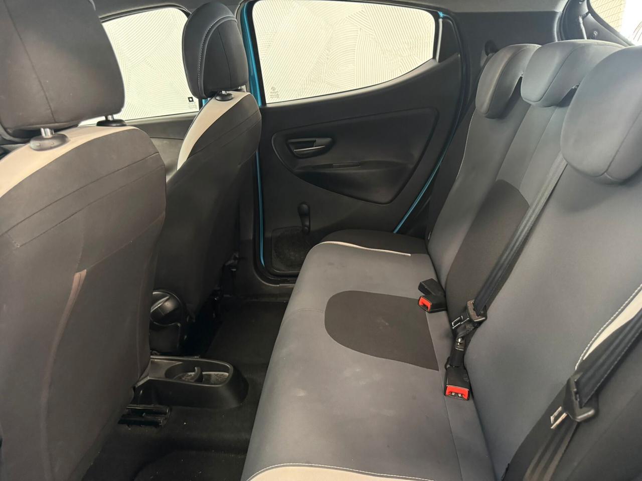Lancia Ypsilon 1.2 69 CV 5 porte GPL Ecochic Gold -neopatentati