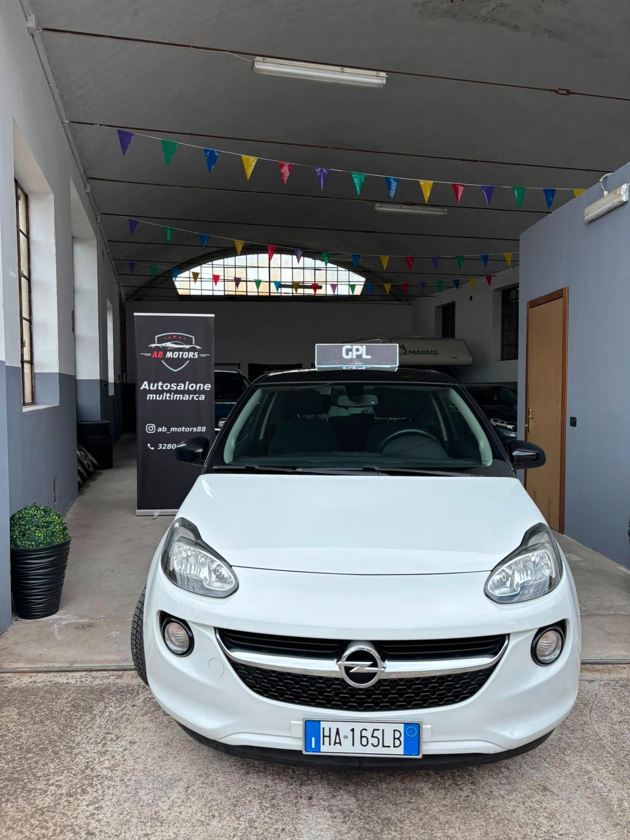 Opel Adam 1.4 87 CV GPL Tech