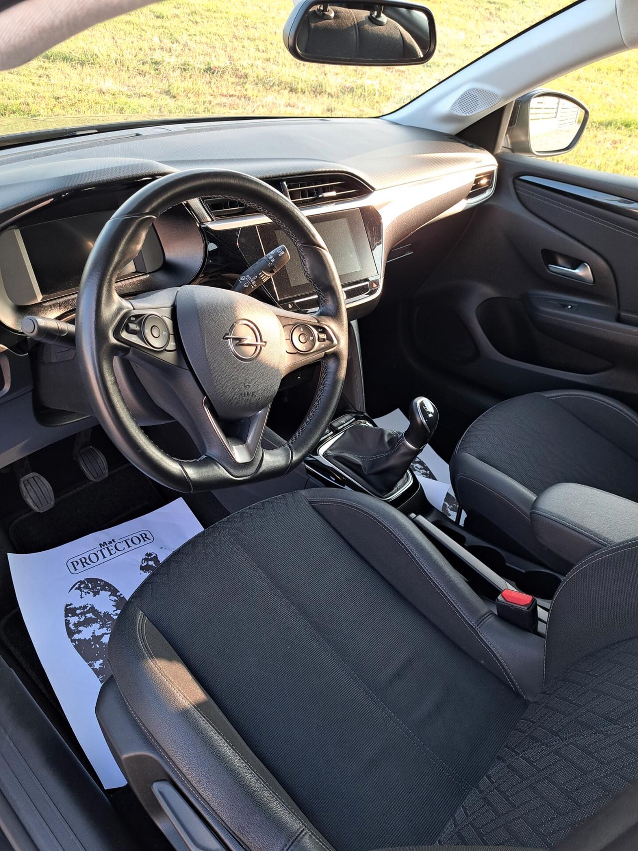Opel Corsa 1.2 Elegance