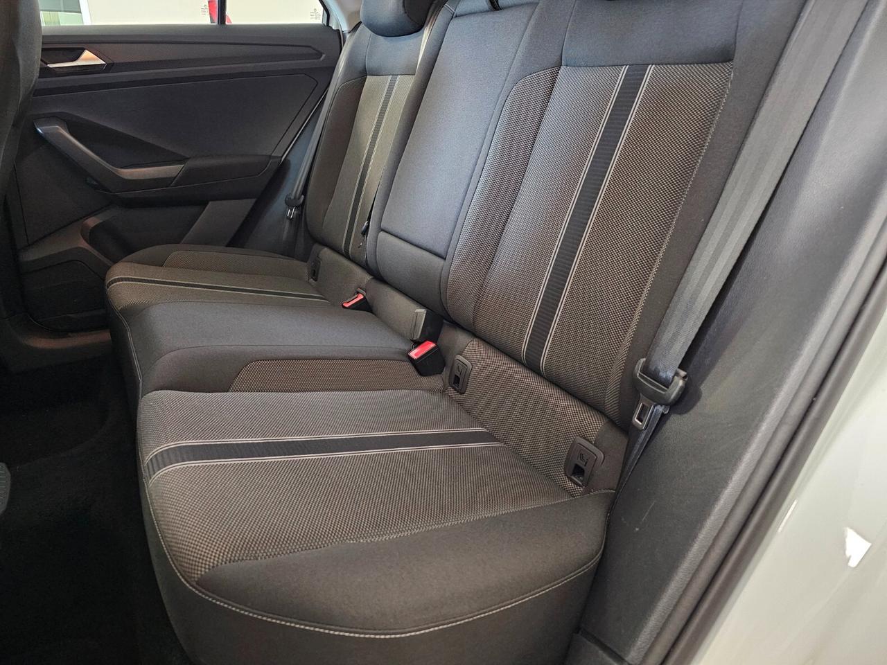 Volkswagen T-Roc 2.0 TDI SCR Business BlueMotion Technology