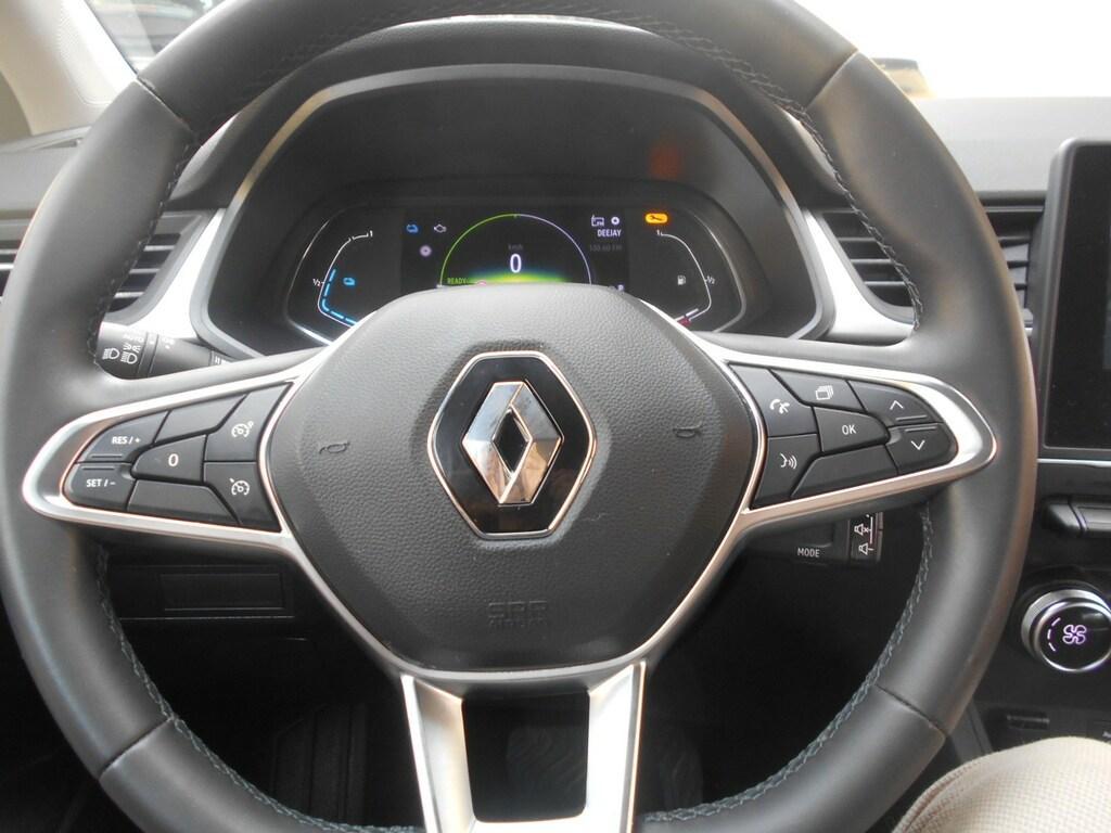 Renault Captur 1.6 Hybrid Business E-Tech Auto