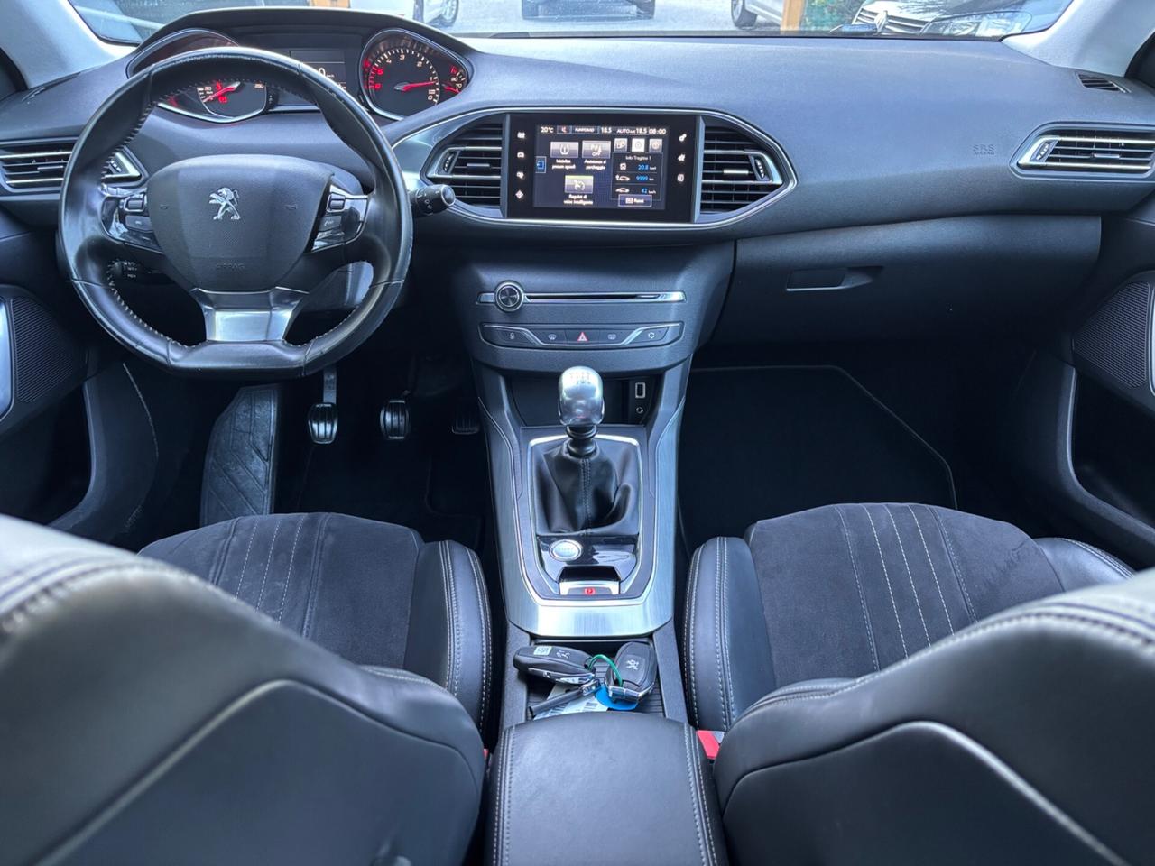 Peugeot 308 BlueHDi 120 S&S Allure
