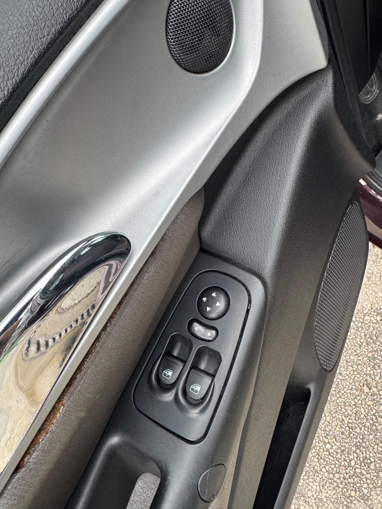 Lancia Ypsilon 1.4 Oro Ecochic GPL