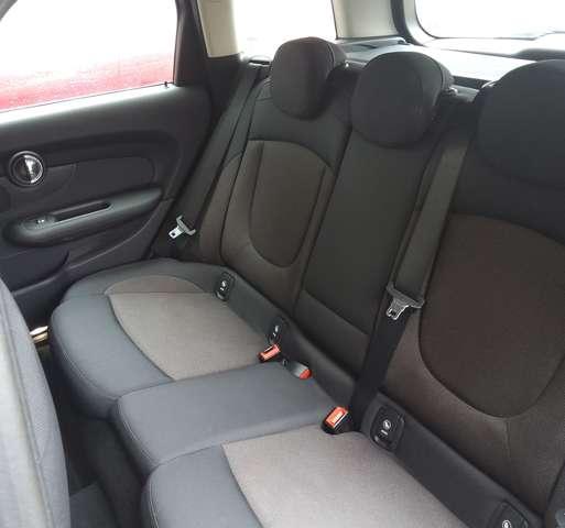 MINI Cooper D Clubman autom. NAVI, LED...