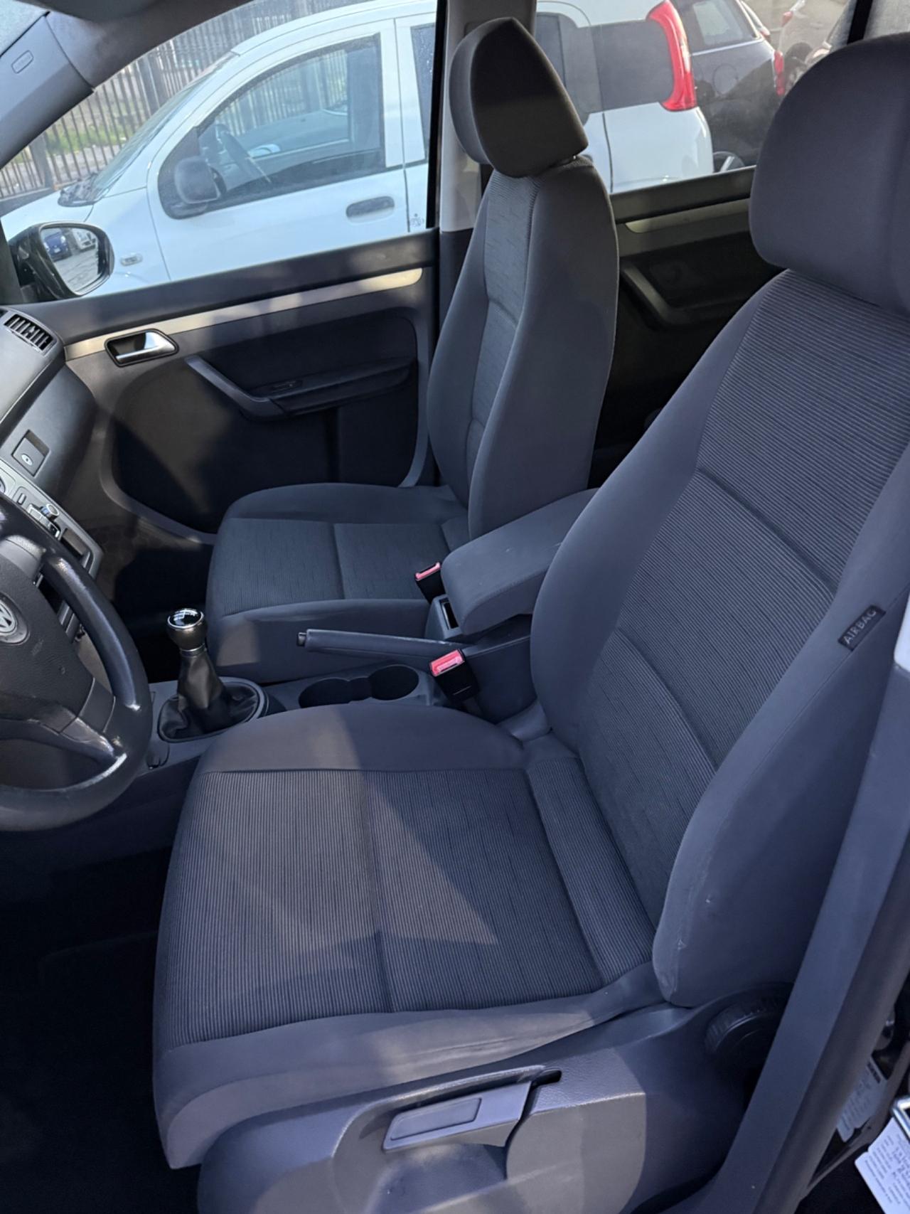 Volkswagen Touran 1.4 16V TSI 150CV 7posti Trendline Ecofuel