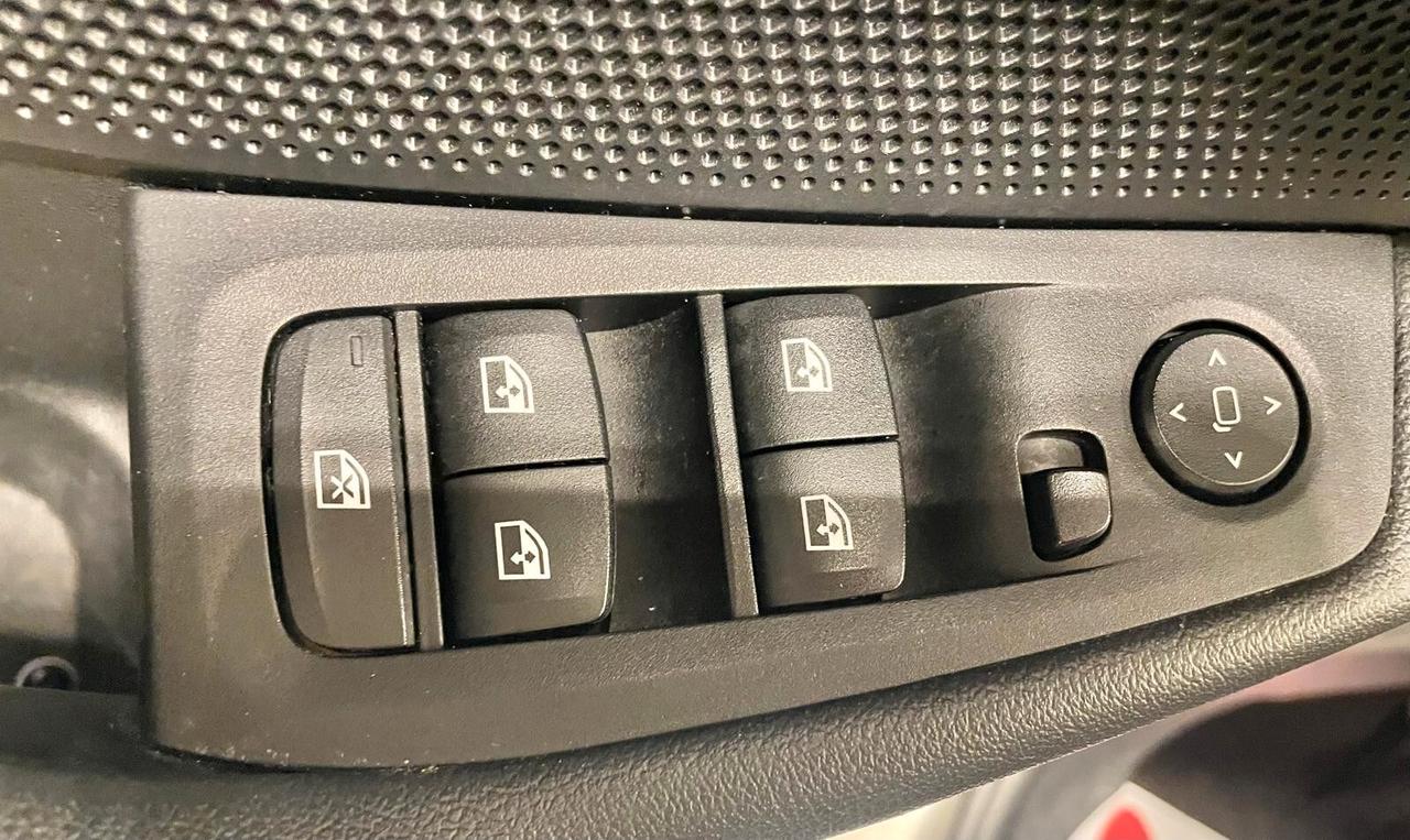 Bmw 118 118i luxury full led OK NEOPATENTATI