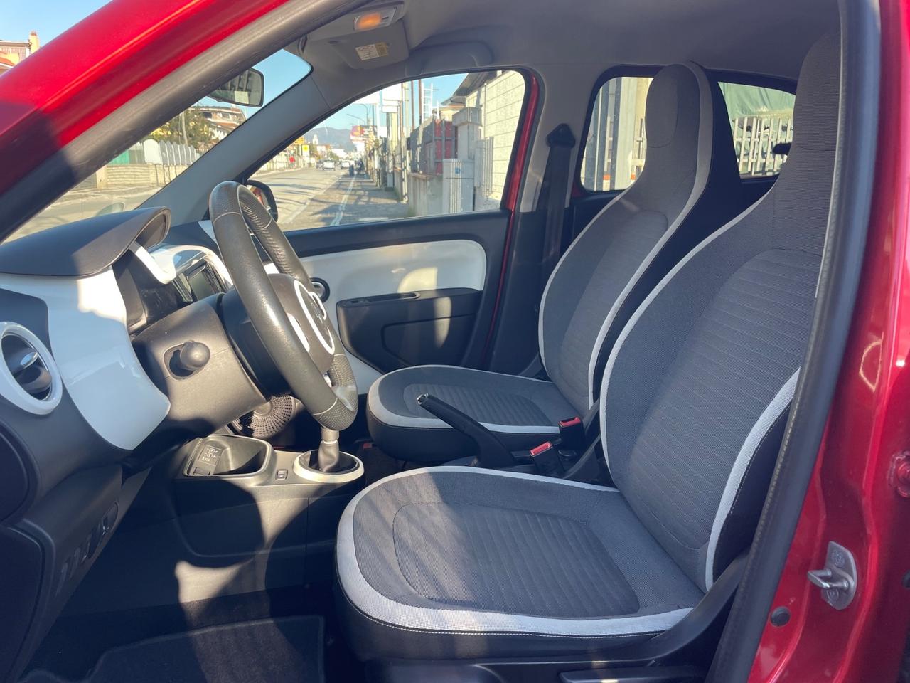 Renault Twingo TCe 95 CV EDC Intens