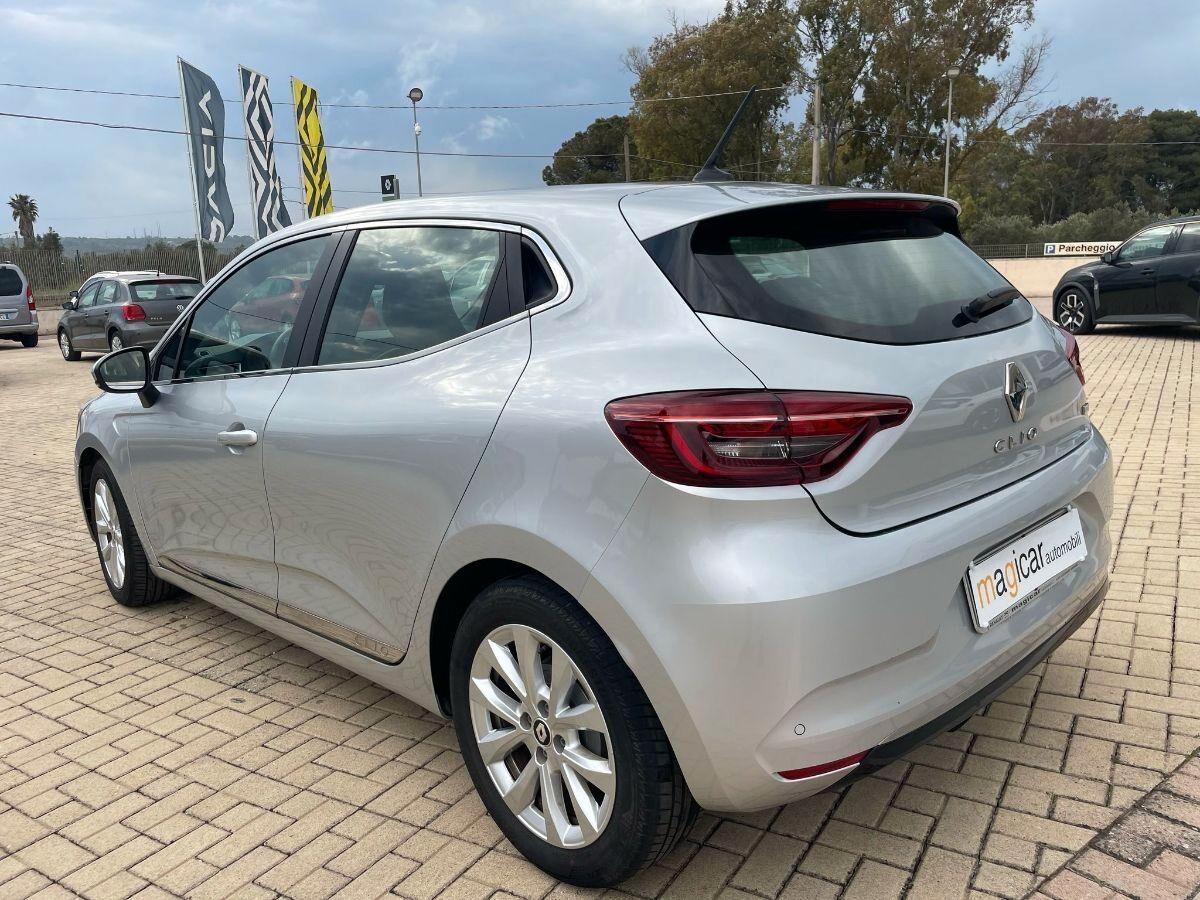 Renault Clio Full Hybrid E-Tech 140 CV 5 porte Intens