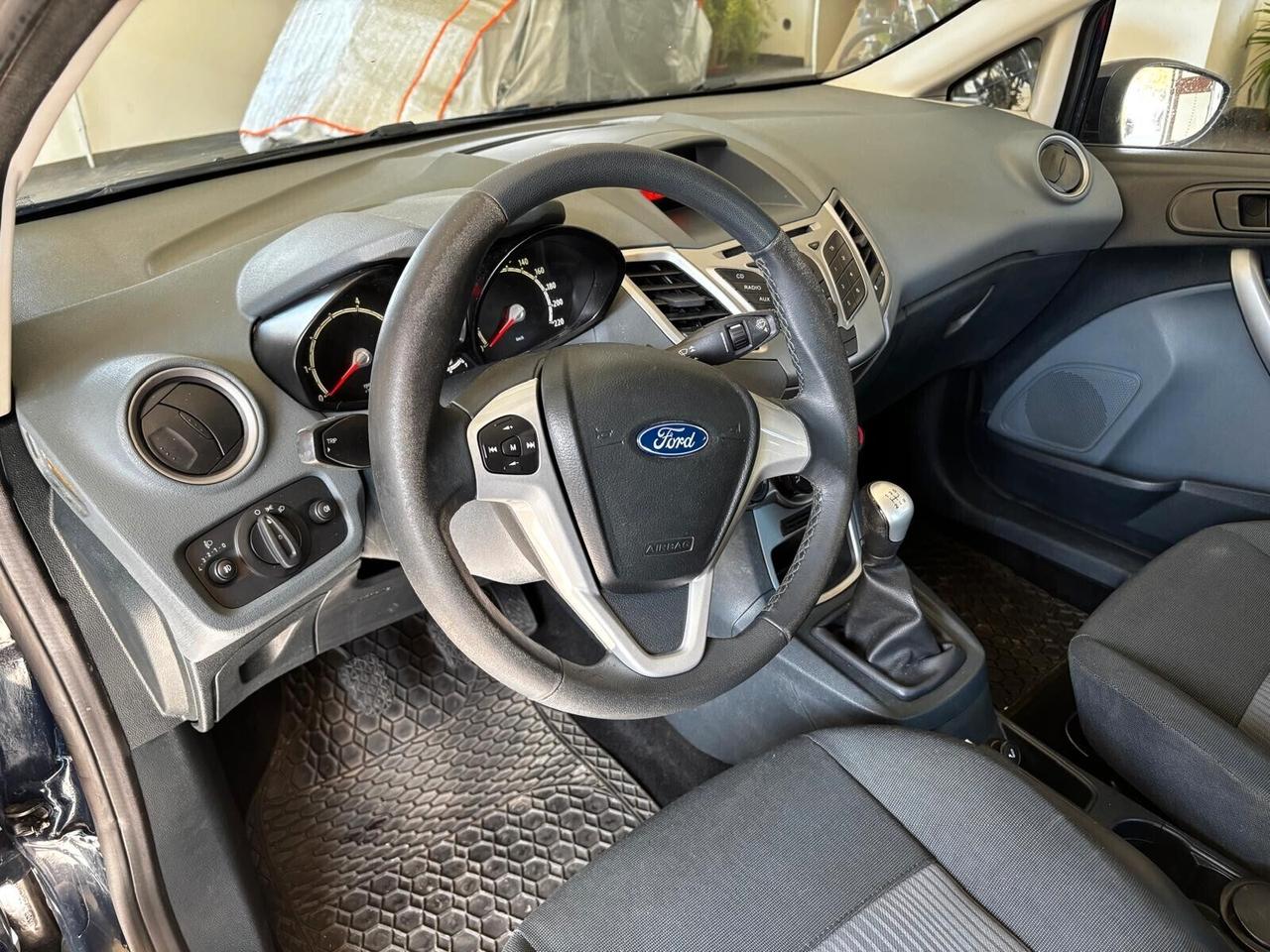 Ford Fiesta 1.2 60CV 3 porte Trend