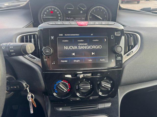 LANCIA Ypsilon 1.0 FireFly 5 porte S&S Hybrid Gold