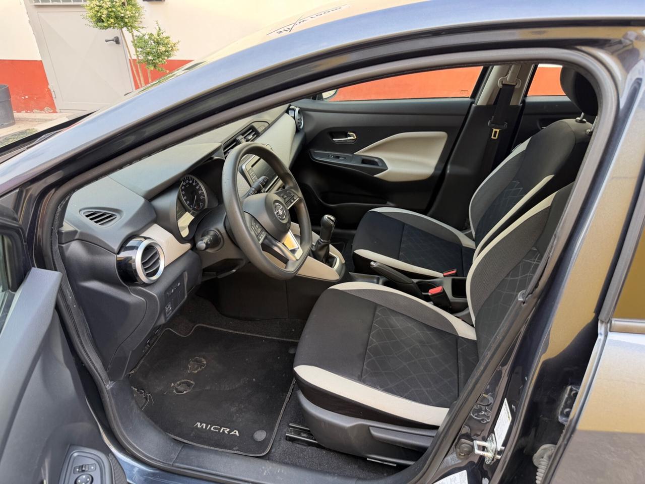 Nissan Micra 1.0L 12V 5 porte Visia+