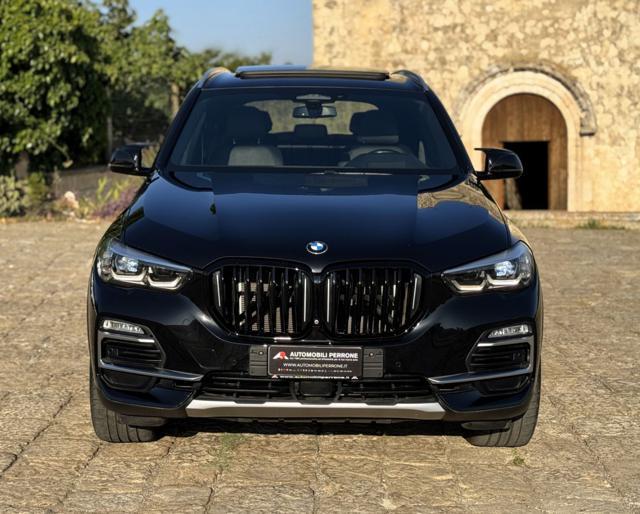 BMW X5 XDrive 30d X-Line (Tetto/APP/Pelle/Headup/Retro)