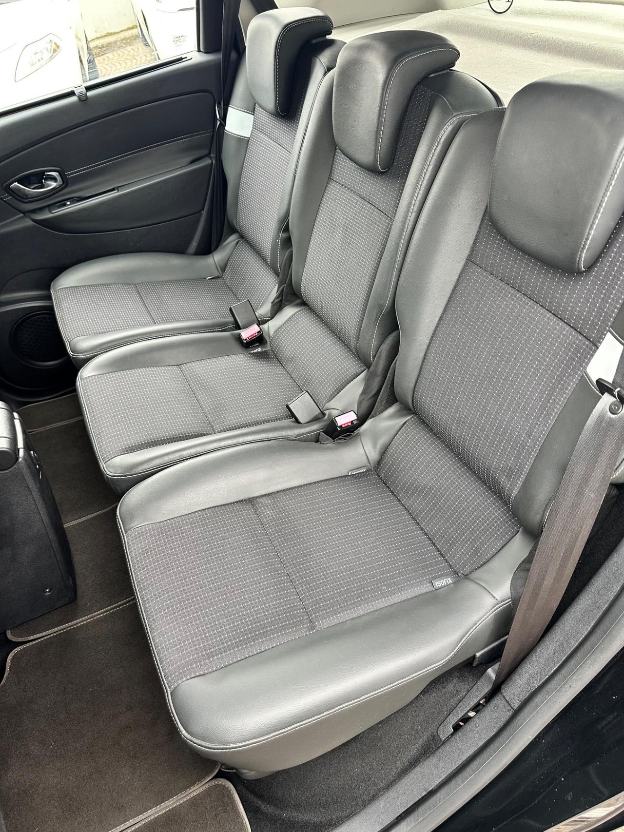 Renault Scénic XMod 1.5dCi 110CV