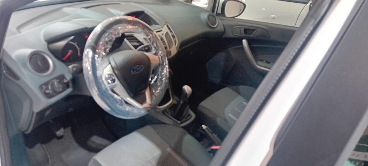 Ford Fiesta Fiesta+ 1.4 5 porte Bz.- GPL