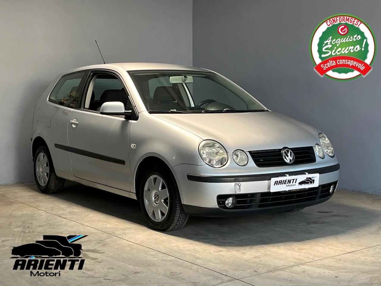 Volkswagen Polo 1.2cc TRENDLINE 64cv (OK NEOPATENTATI)