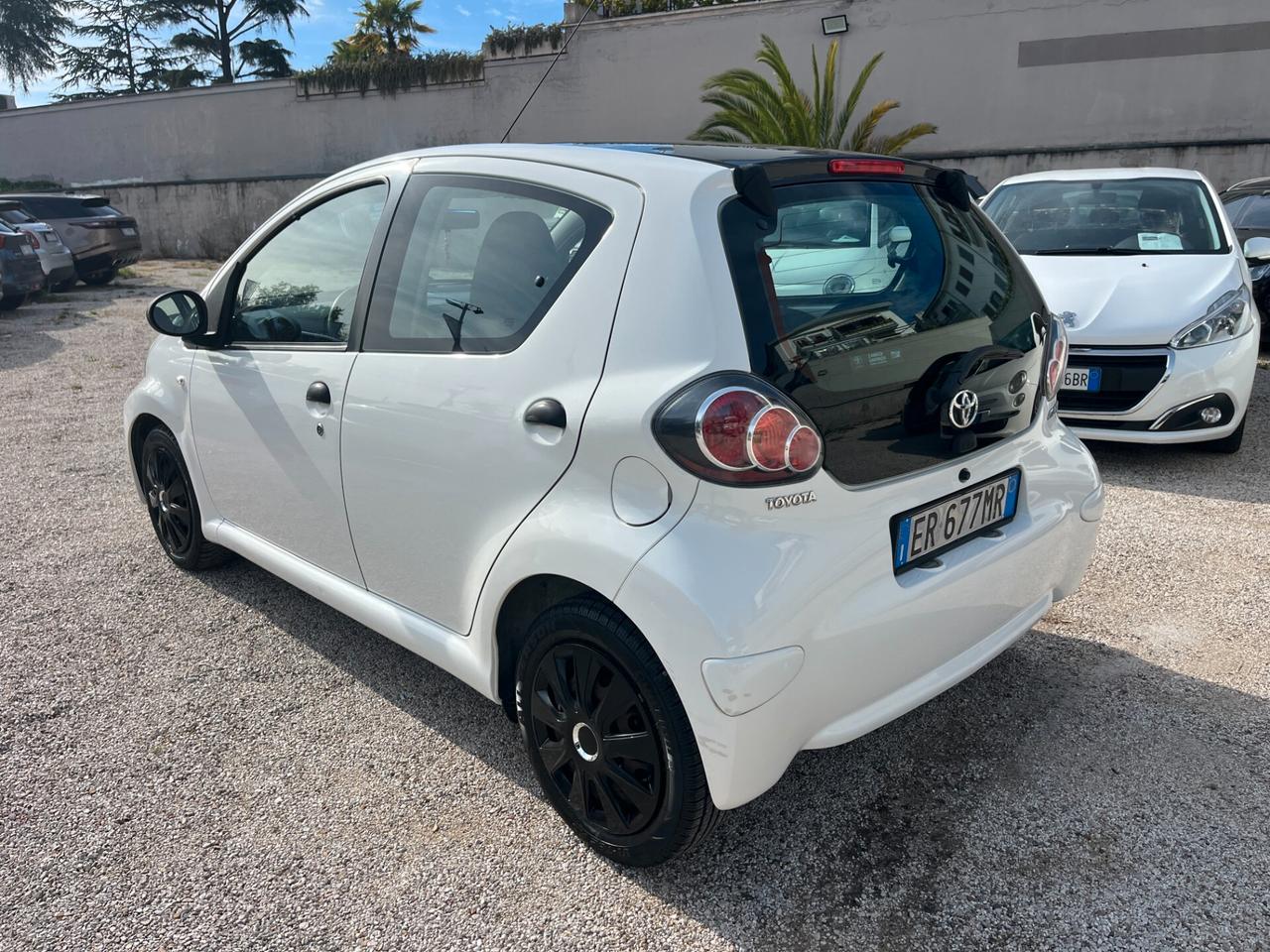 Toyota Aygo 1.0 12V VVT-i 5 porte Cool Soda Connect