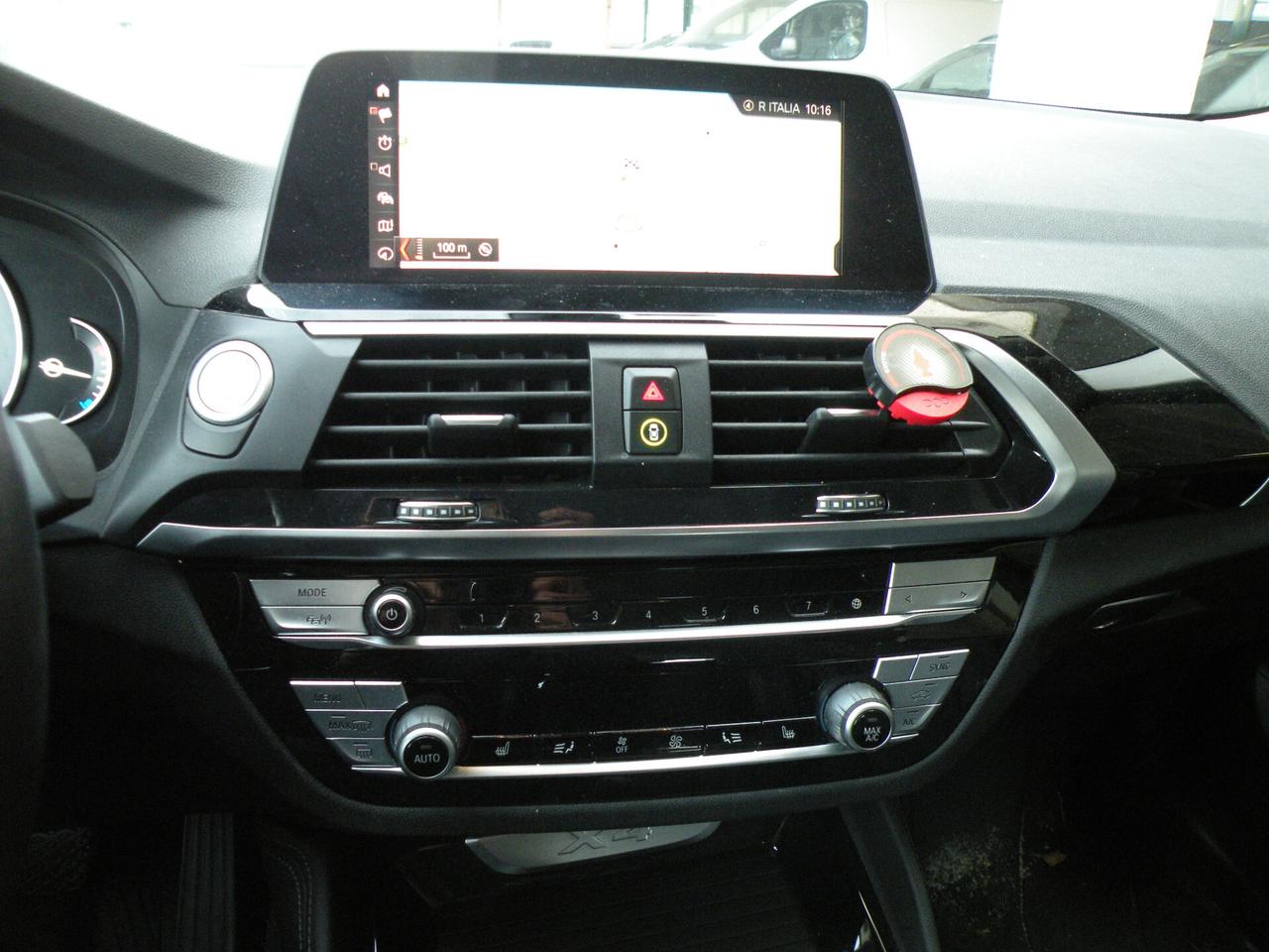 Bmw X4 xDrive20d 48V xLine tetto