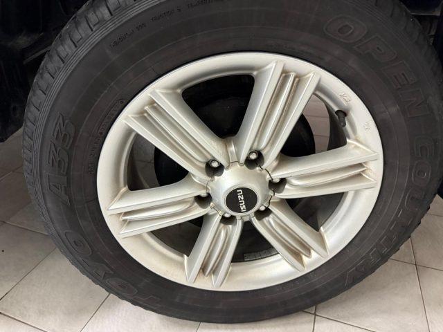 ISUZU D-Max 1.9 Crew Cab Supernova 4WD Clima