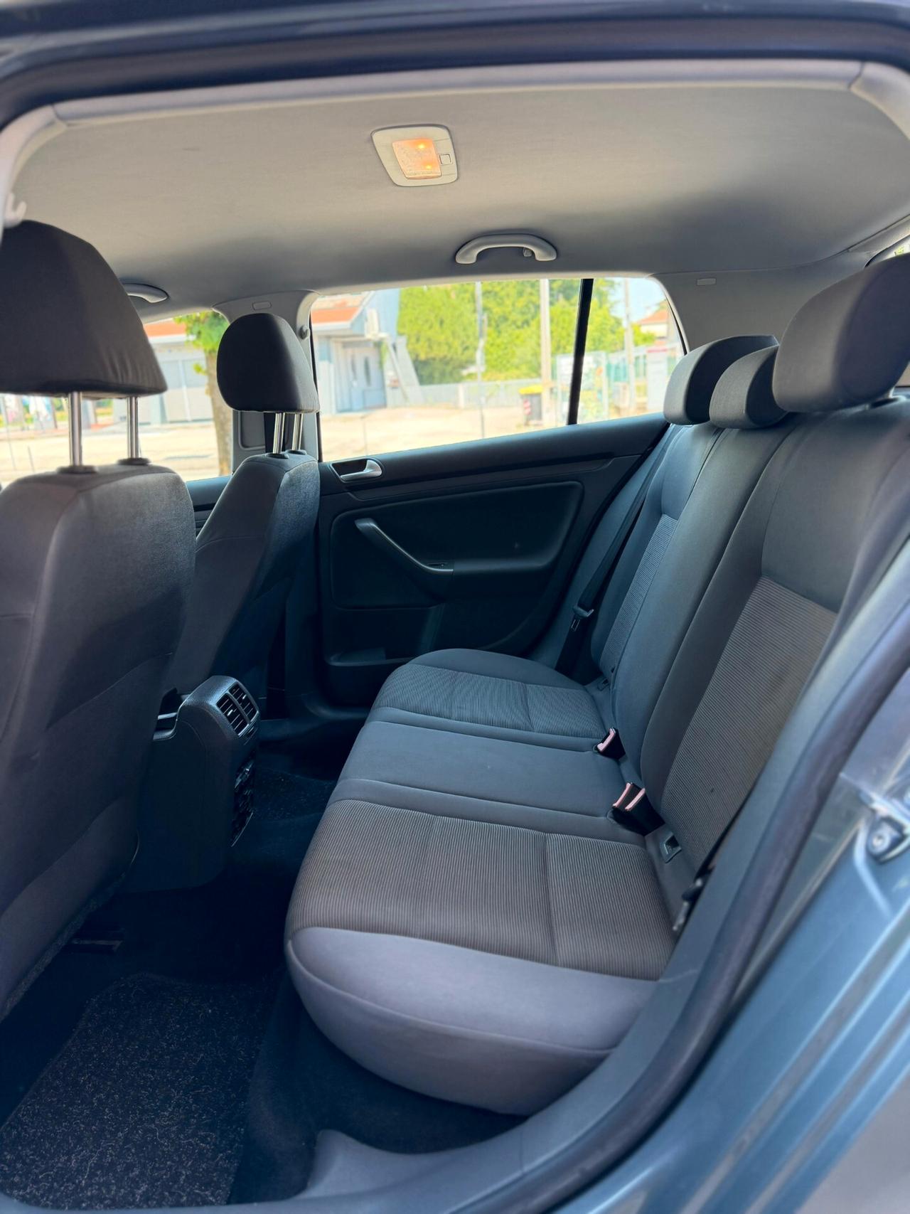 Volkswagen Golf 1.9 TDI DPF 5p. Diesel