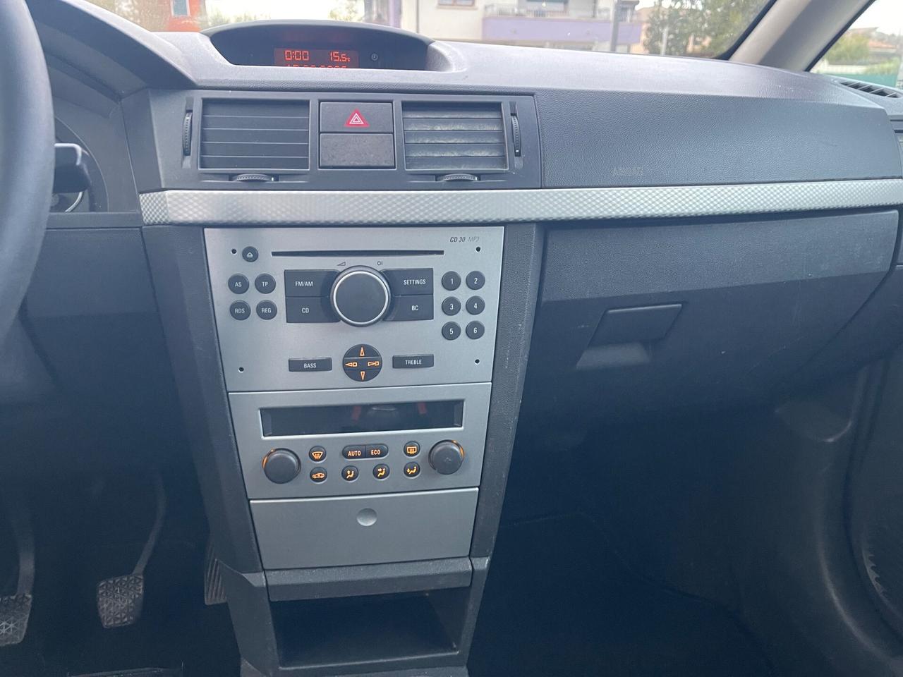 Opel Meriva 1.6 16V Cosmo GPL