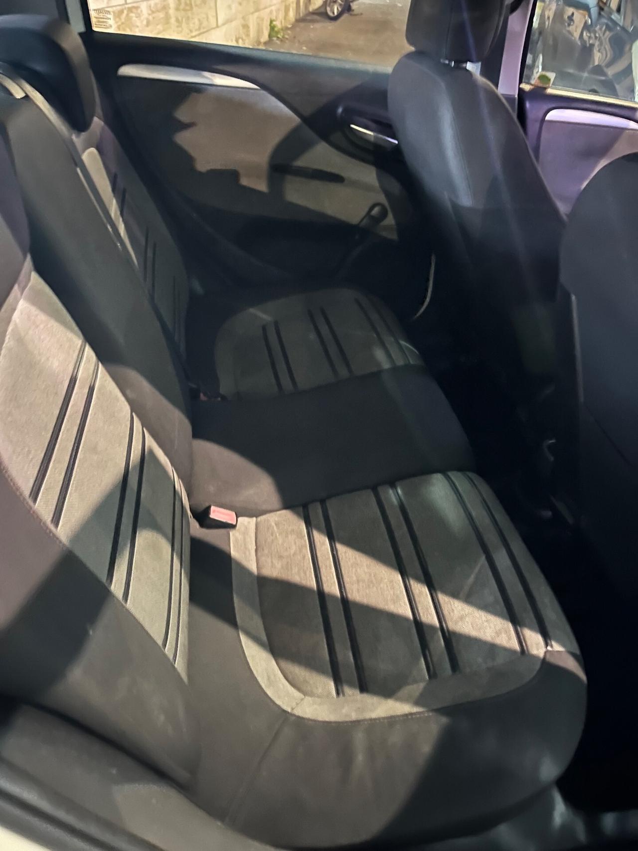 Fiat Punto 1.3 MJT 16V 5p