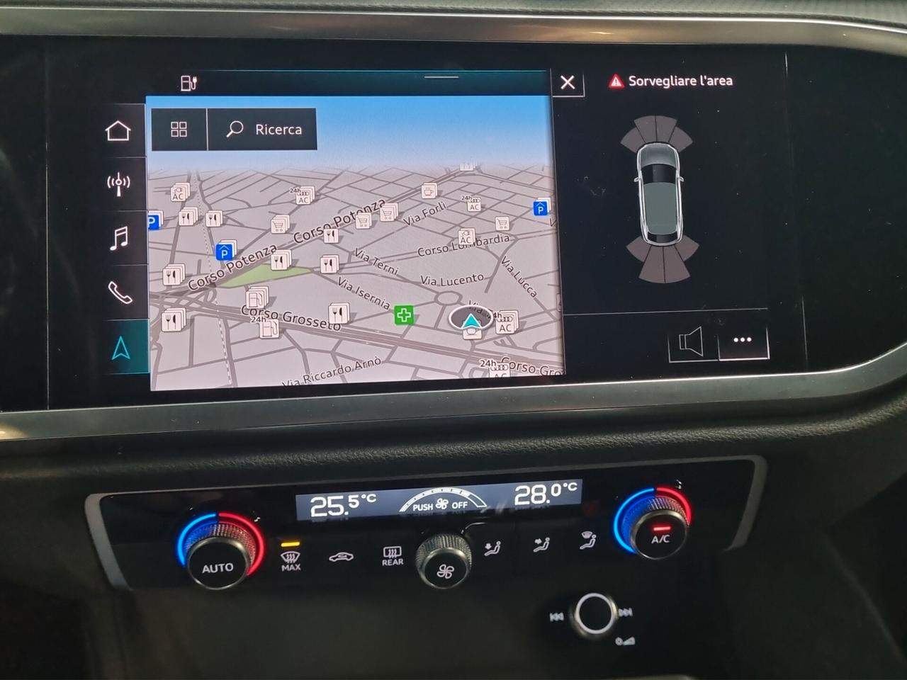 Audi Q3 SPB 45 TFSI e S tronic Business Plus