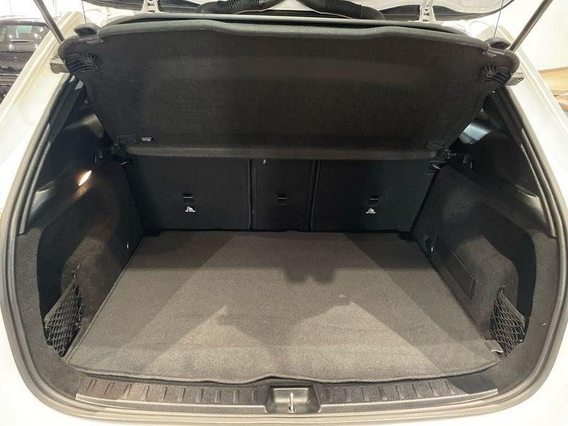 Mercedes-Benz GLA 180 d Sport Plus auto