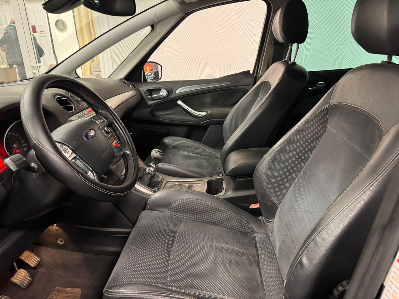 Ford S-Max 2.0 TDCi 140CV Titanium