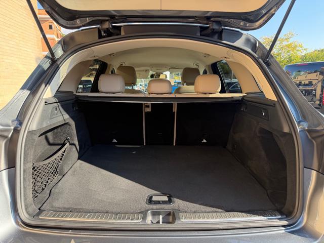 MERCEDES-BENZ GLC 220 d 4Matic Business SPORT (FULL OPTIONAL)