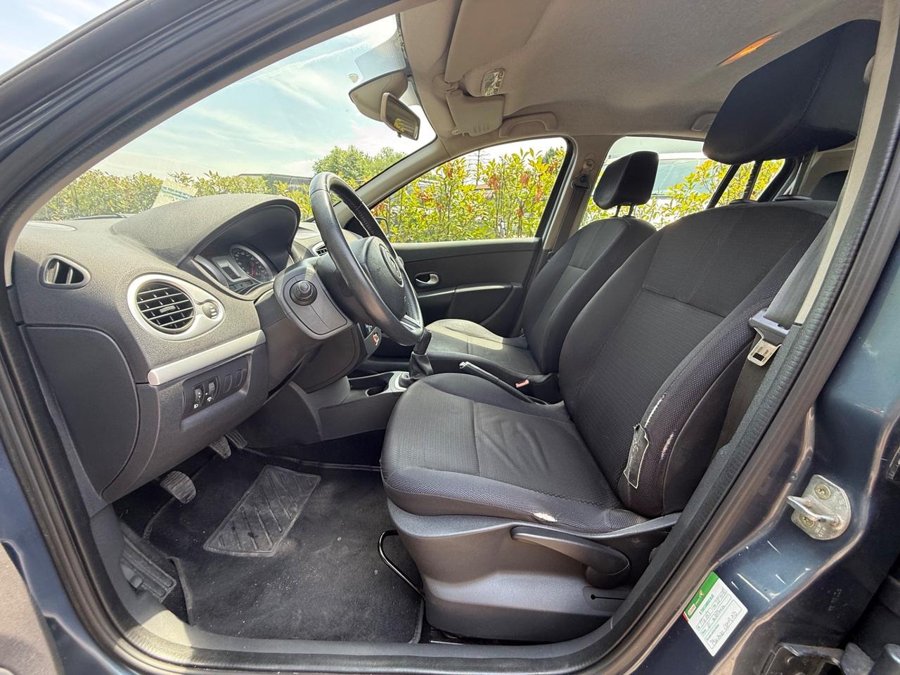 Renault Clio 1.4 16V 5 porte Dynamique