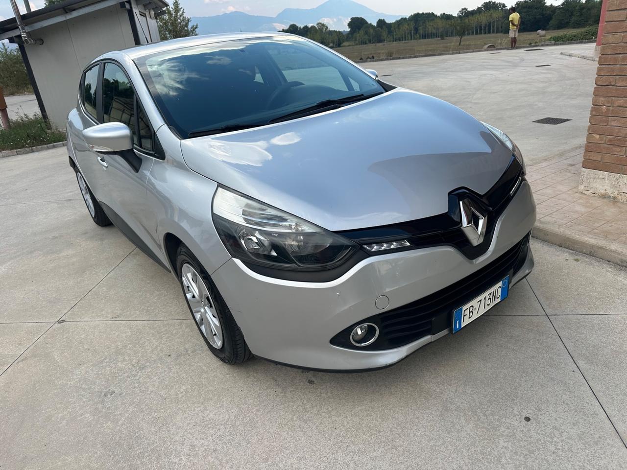 Renault Clio 1.5 dCi 75CV