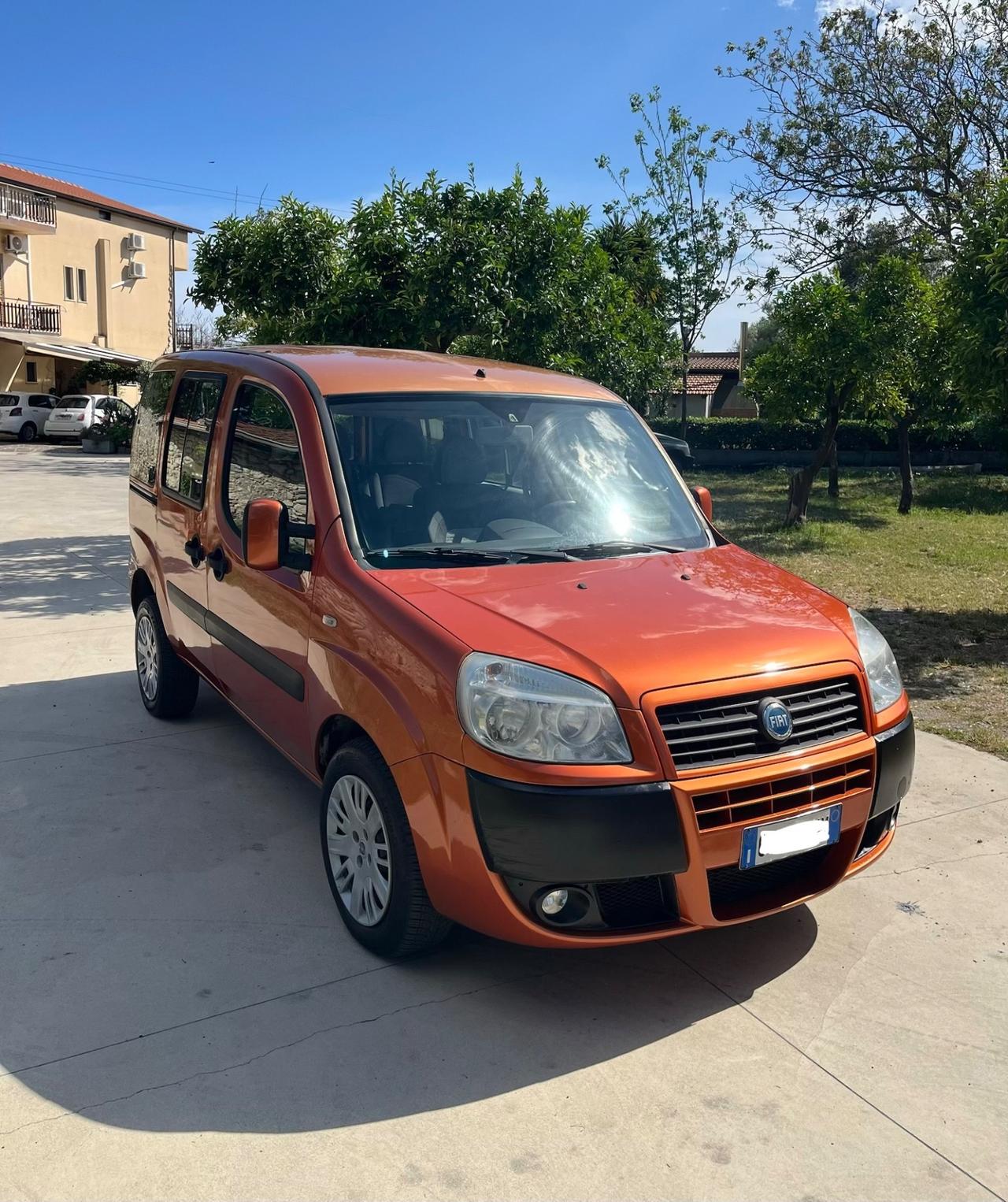 Fiat Doblo 1.9 MTJ 105CV EURO4 SOLO 90.000KM UNICO LEGGI