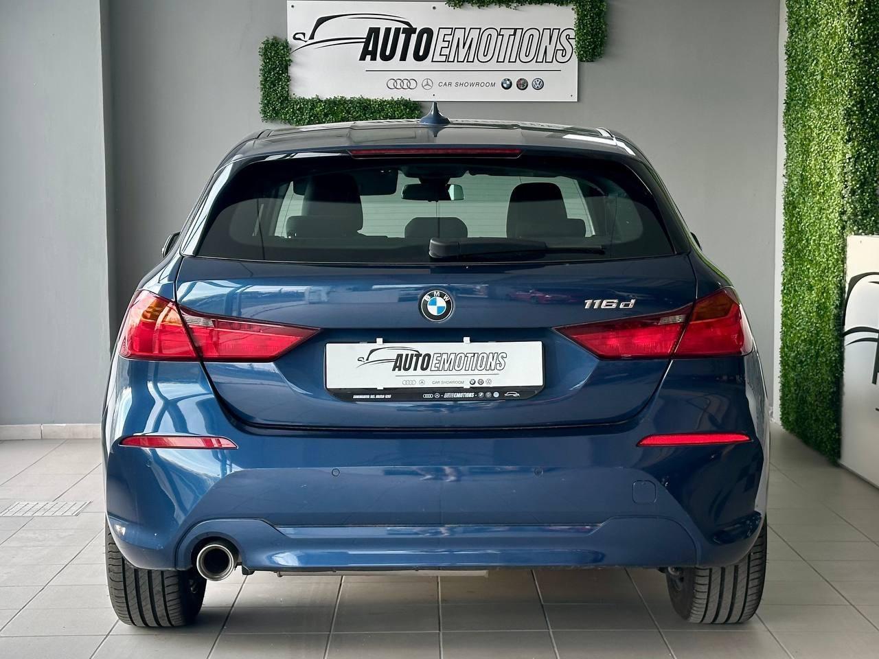 BMW - Serie 1 F40 116d Sport