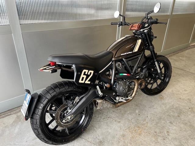 Ducati Scrambler 800, Scarico HP, Specchi barracuda, Abs