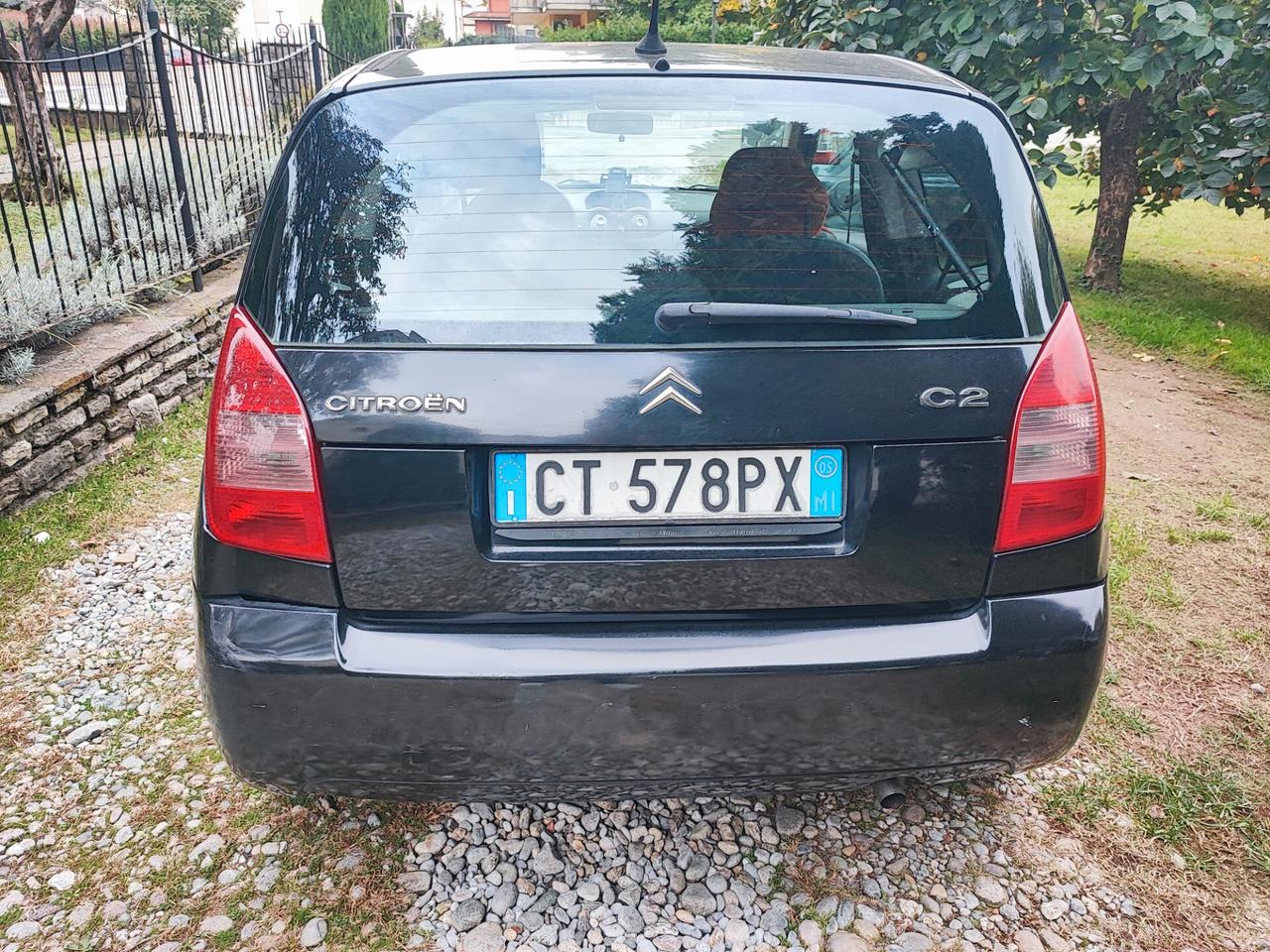 Citroen C2 1.1 Exclusive 80 Milà km