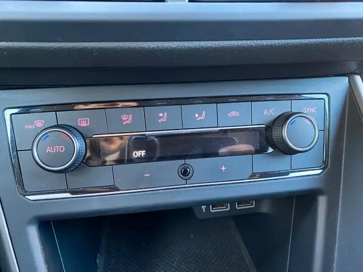 Volkswagen Polo 1.6 TDI DSG R-Line - OFFERTA DELLA SETTIMANA