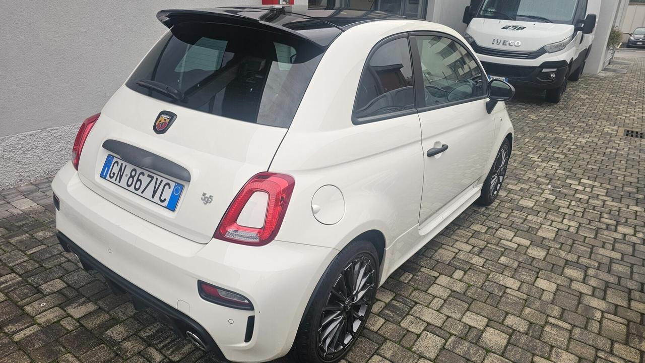 Abarth 595 1.4 Turbo T-Jet 165 CV