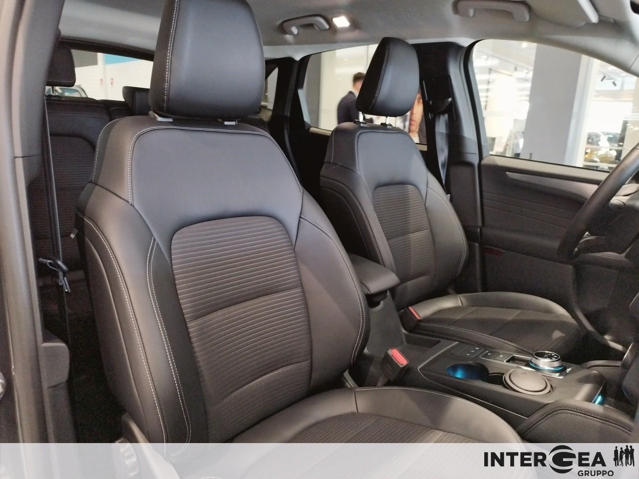 FORD Kuga 2.0 ecoblue Titanium X 2wd 120cv auto