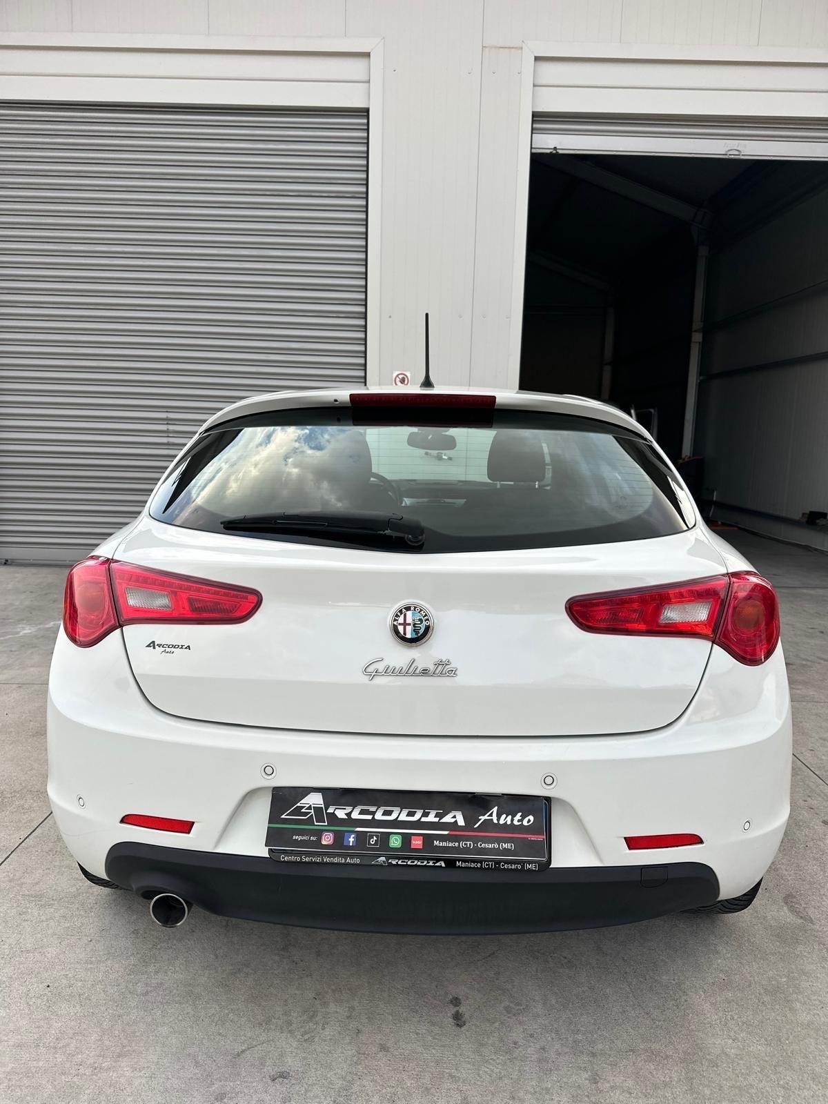 Alfa Romeo Giulietta 1.6 JTDm-2 105 CV Exclusive