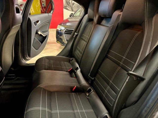 MERCEDES-BENZ A 200 Executive CERCHI 18" - SEDILI RISCALDATI - LED