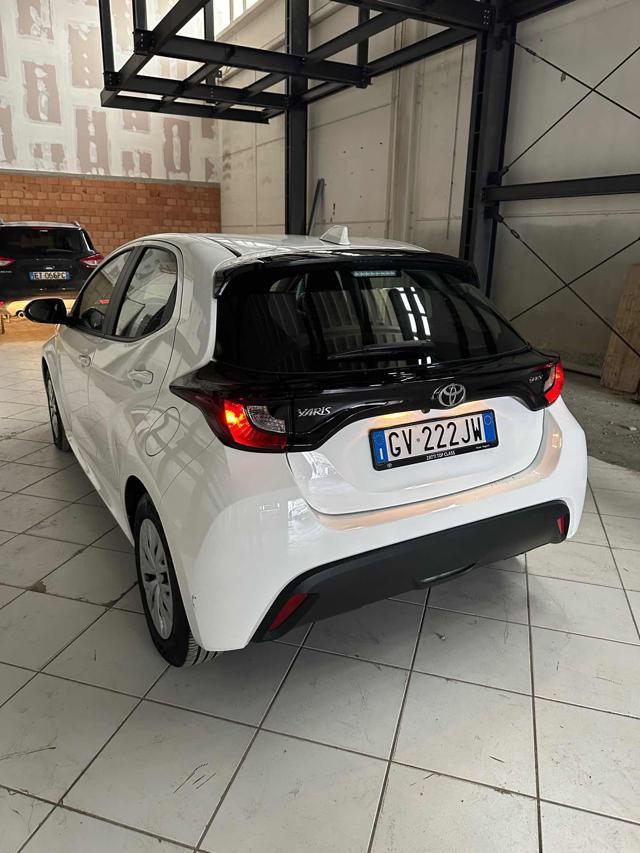 TOYOTA Yaris 1.5 Hybrid 5 porte Active