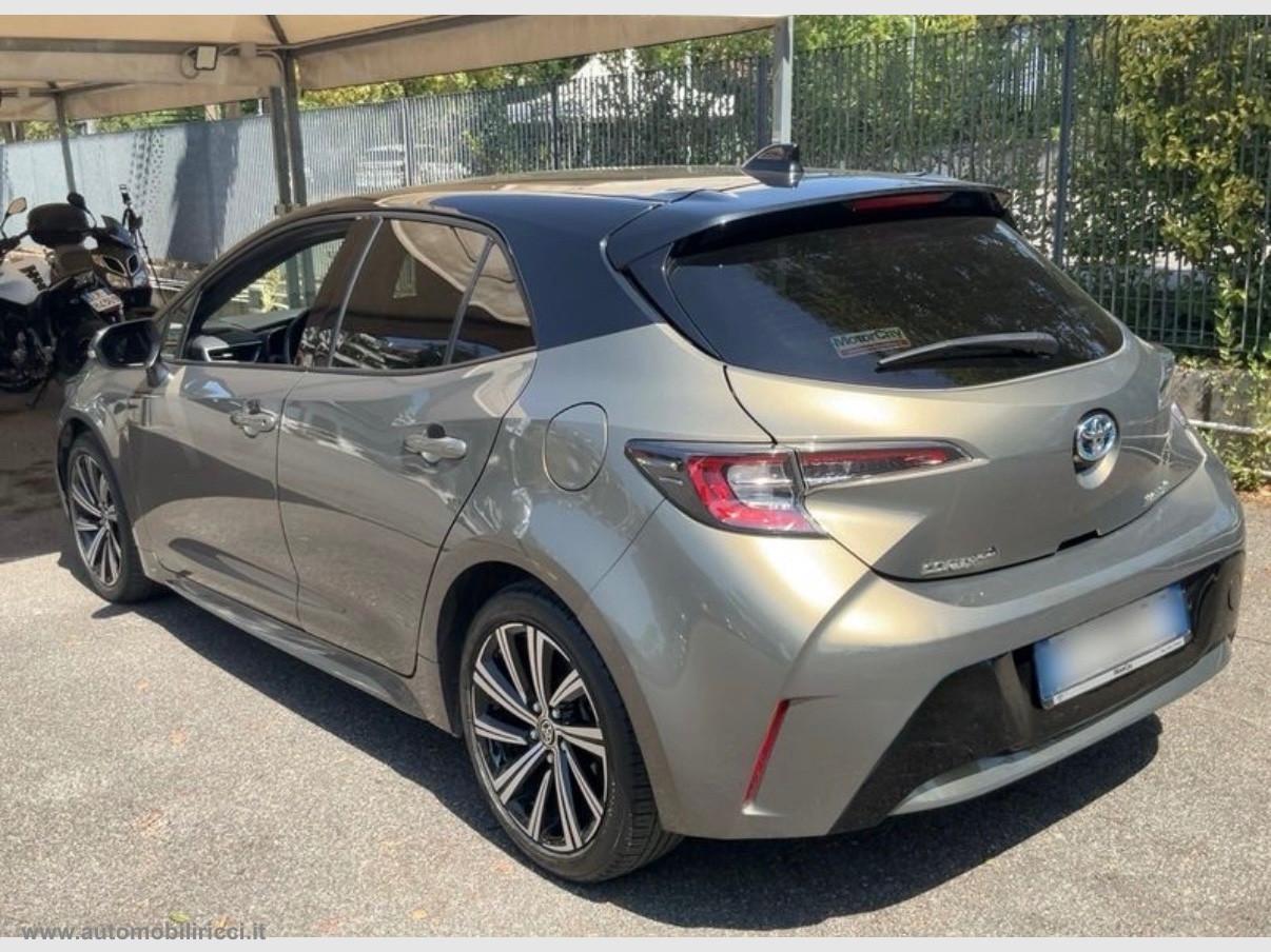 TOYOTA Corolla 1.8 Hybrid Style