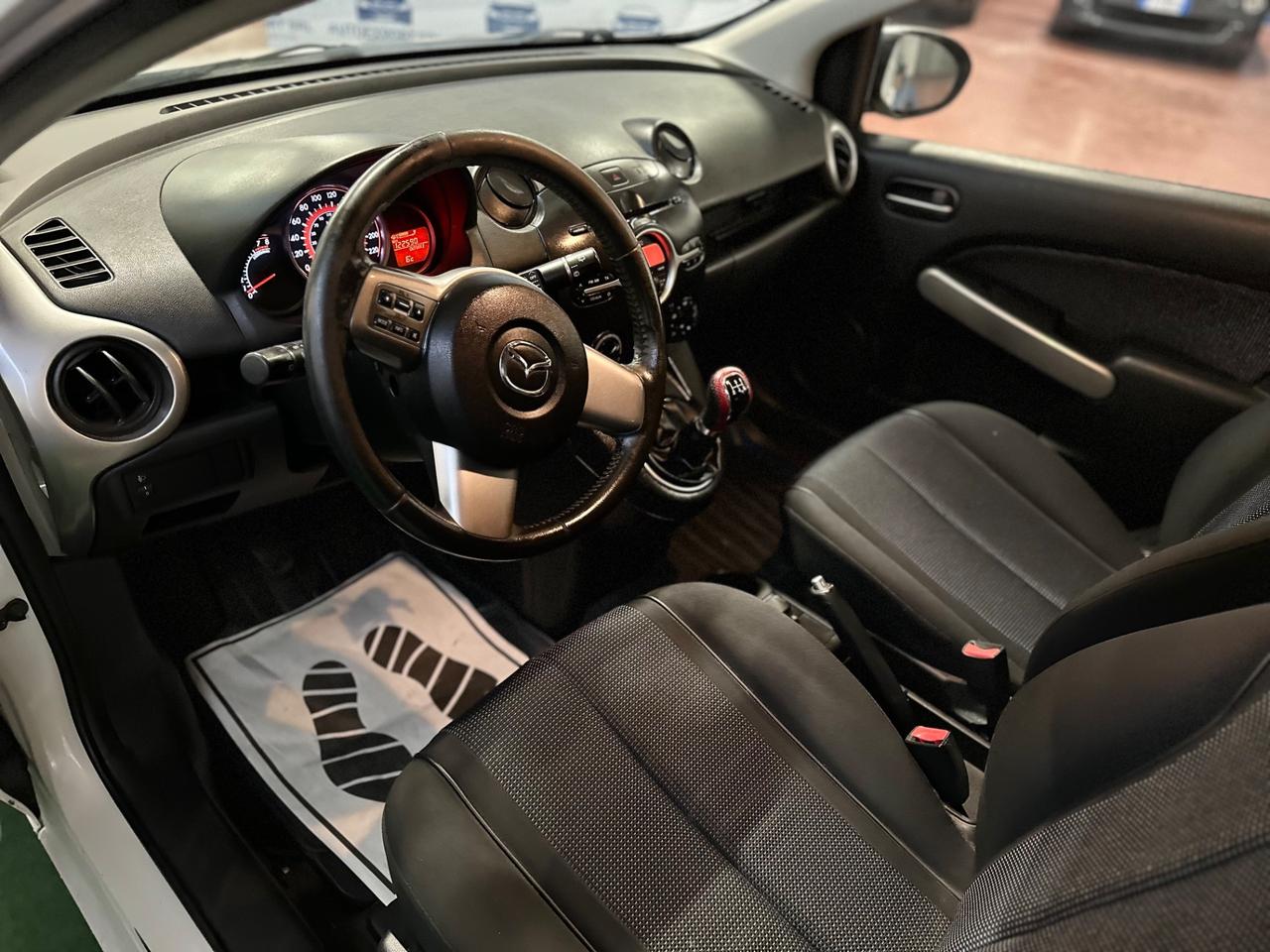 Splendida Mazda2 75CV/120.000km/benzina